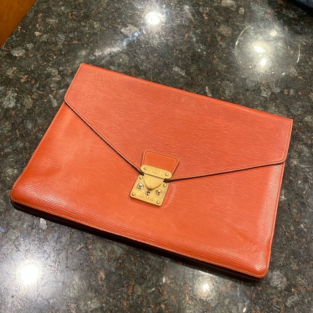 Vintage Authentic Louis Vuitton Epi Leather Briefcase/Clutch